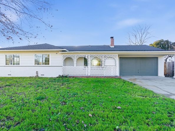 2719 Grant St, Concord CA 94520