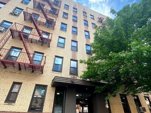41-42 50th Street 4F, Woodside NY 11377