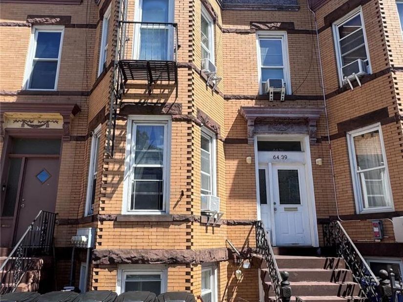 6439 74th Avenue, Ridgewood NY 11385