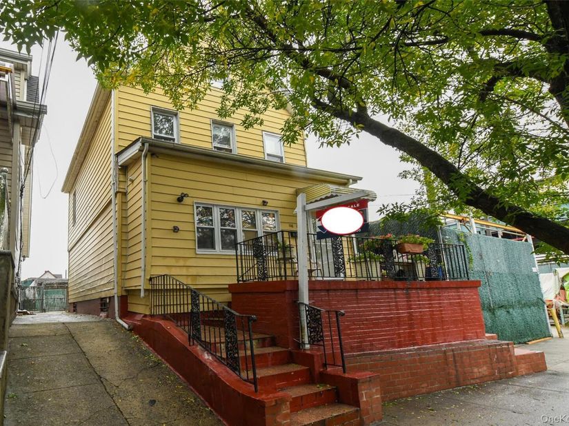 106-12 96th Street, Ozone Park NY 11417