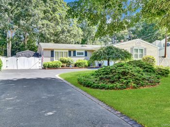 150 Shenandoah Boulevard N