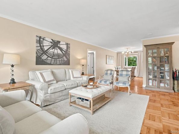 11 Westview Avenue 82, White Plains NY 10603