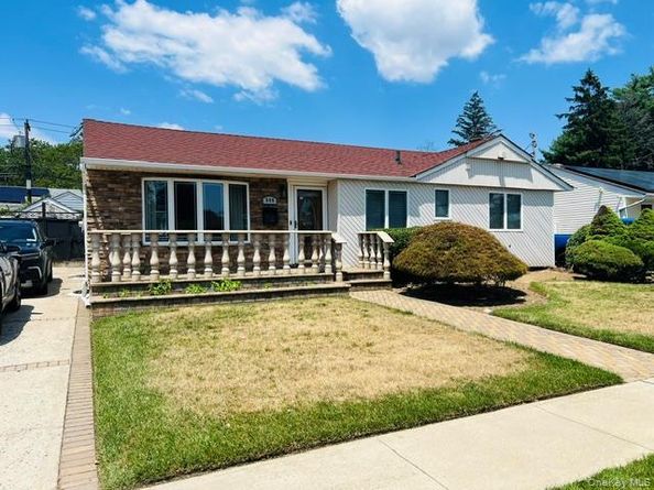 900 Custer Street, Valley Stream NY 11580