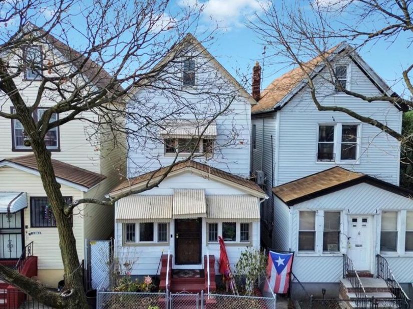 10314 89th Street, Ozone Park NY 11417