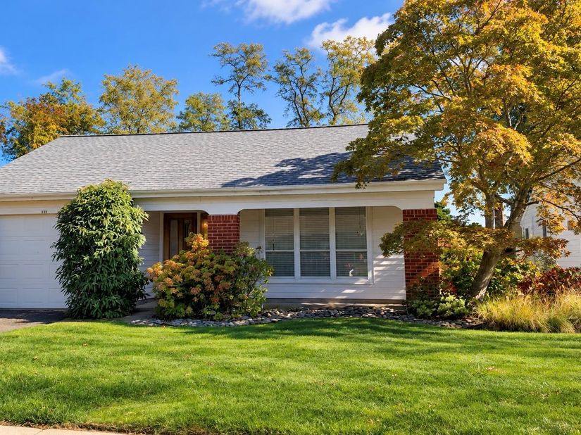 434 Kingston Drive 434, Ridge NY 11961