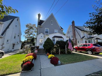 882 Jayne Place
