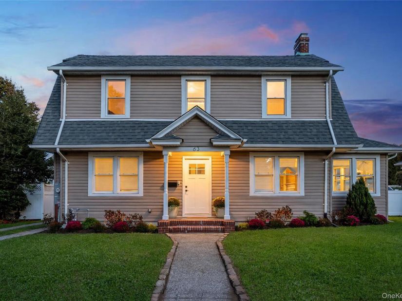 63 Meade Street, Hempstead NY 11550