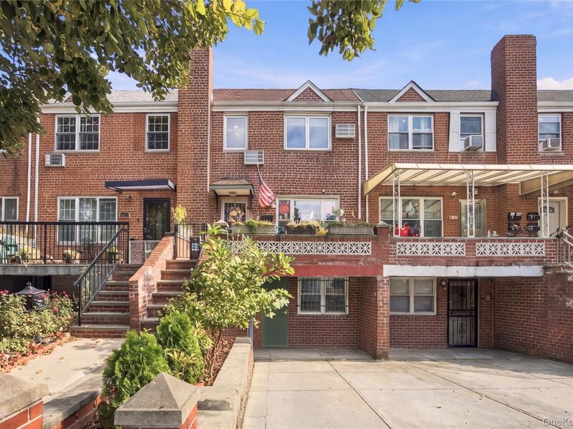 51-11 64th Street, Woodside NY 11377