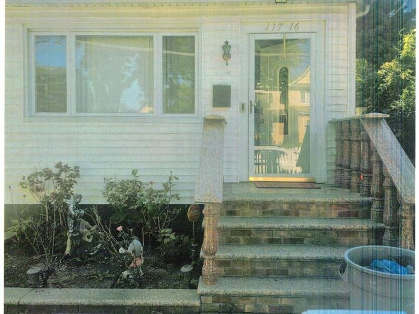 117-16 SE 199 Street SE, Saint Albans NY 11412