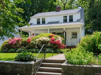 579 Manor Lane