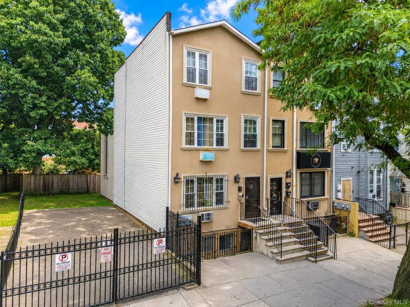 789 E 169th Street, Bronx NY 10456