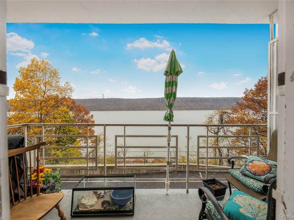 679 Warburton Avenue 1M, Yonkers NY 10701