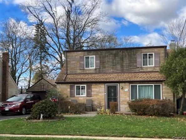 878 County Line Road, Amityville NY 11701
