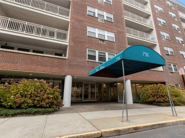 711 Shore Road 3B, Long Beach NY 11561