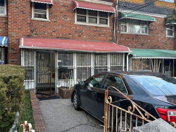 4432 Baychester Avenue, Bronx NY 10466