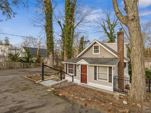 89 Upton Drive, Sound Beach NY 11789