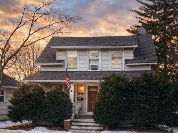 45 S Prospect Avenue, Patchogue NY 11772