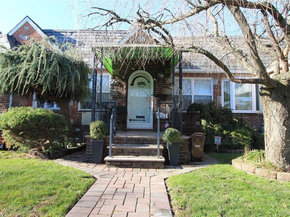 133-28 86th Street, Ozone Park NY 11417