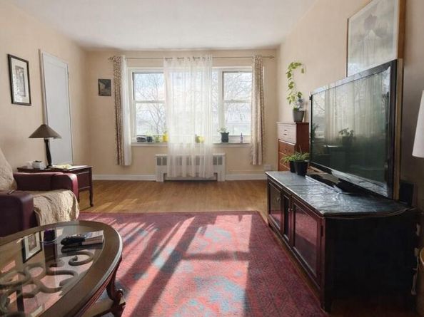 15033 Jewel Avenue 303B, Flushing NY 11367