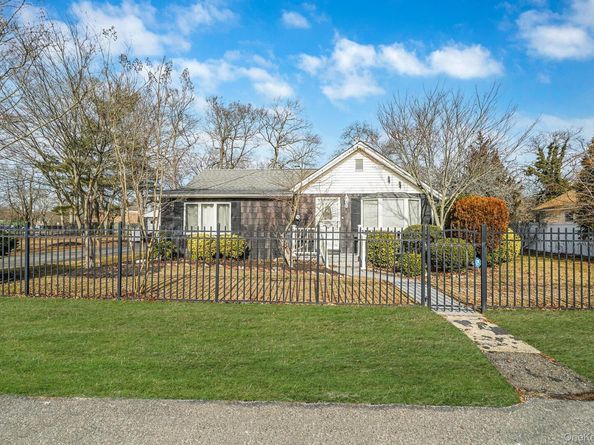 57 Fry Boulevard, Patchogue NY 11772