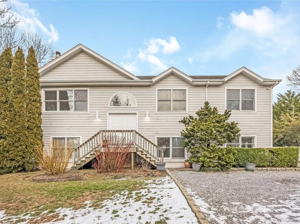 1A Jackson Avenue A, Hampton Bays NY 11946