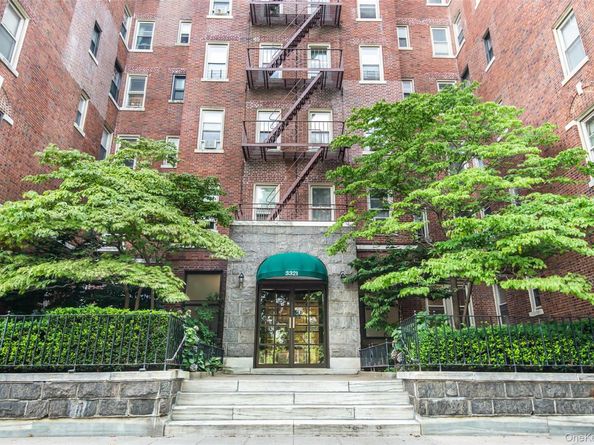 3321 Bruckner Boulevard 4A, Bronx NY 10461