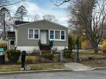 99 Central Avenue