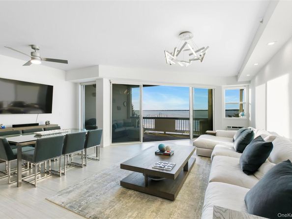 260 Dune 101G, Westhampton Beach NY 11978