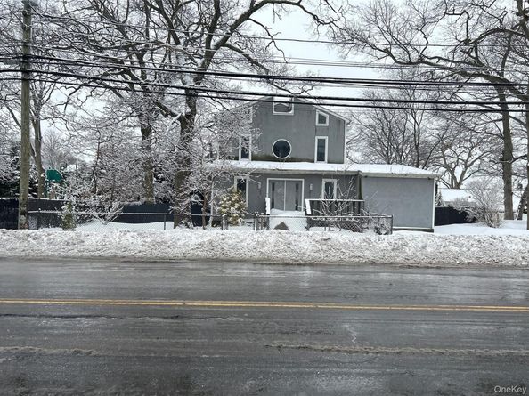 90 Jerusalem Avenue, Massapequa NY 11758