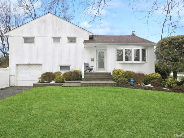 2644 Pine Court, North Bellmore NY 11710