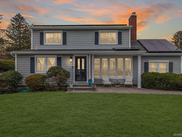 19 Alyssum Avenue, Huntington NY 11743