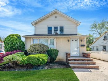 232 Waldorf Avenue