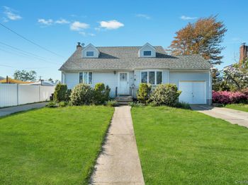 83 Old Farmingdale Road