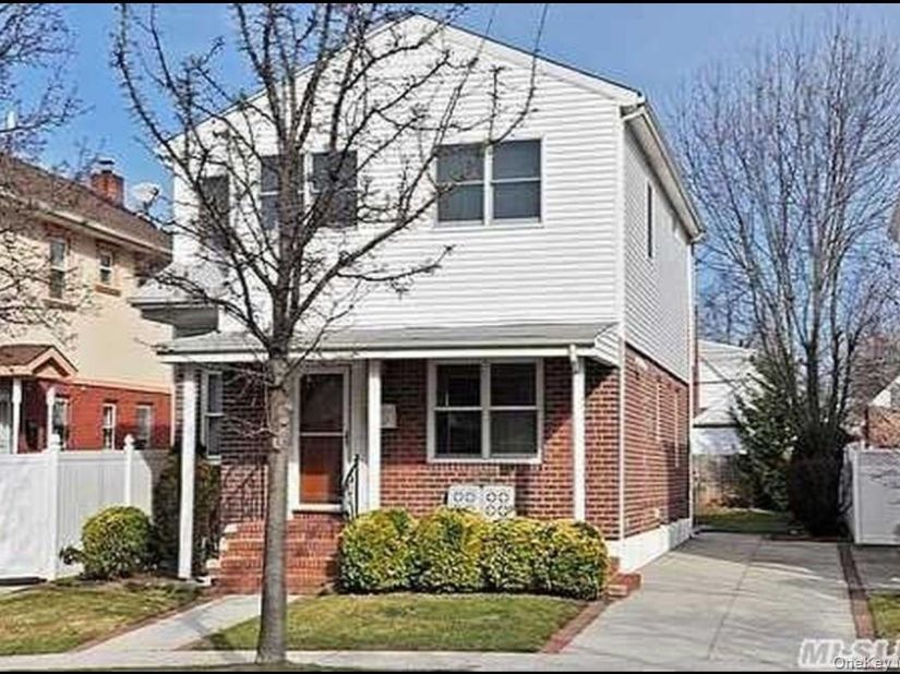 8015 250th Street, Bellerose NY 11426