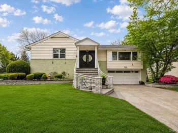 916 Lawrence Court