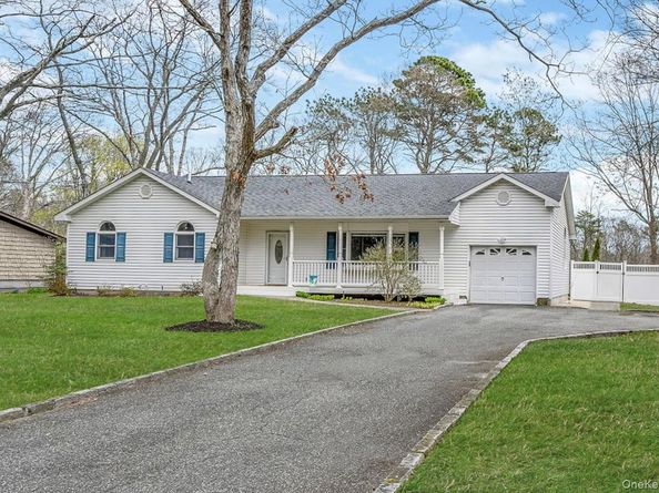 367 Hewlett Avenue, East Patchogue NY 11772