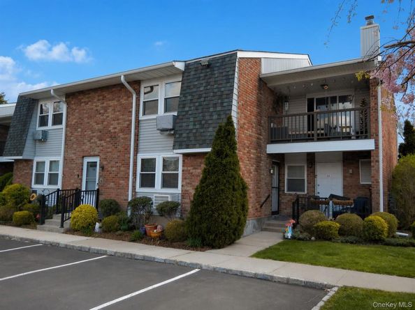 146 Millard Avenue 146, West Babylon NY 11704