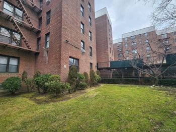 2251 Plumb 1st Street
