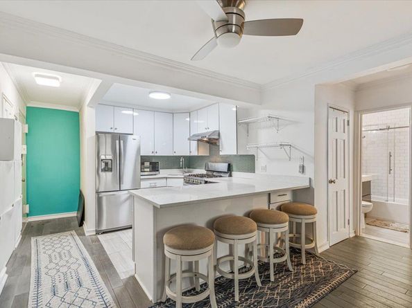 275 Webster Avenue 4i, Brooklyn NY 11230