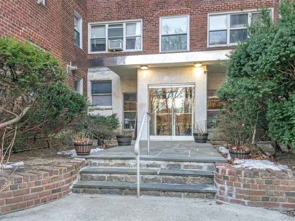 1234 Midland Ave 5F, Bronxville NY 10708