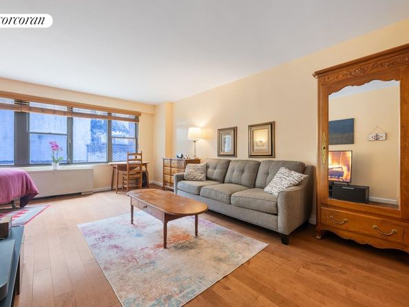 120 East 90th Street 2A, New York NY 10128