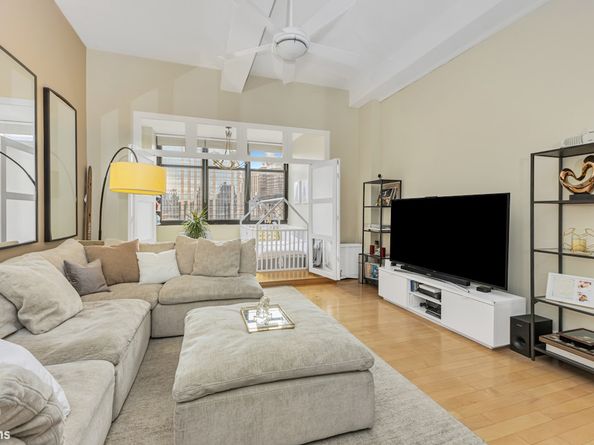 244 Madison Avenue 16A, New York NY 10016