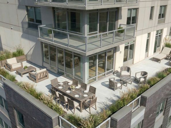 321 West 110th Street 7A, New York NY 10026