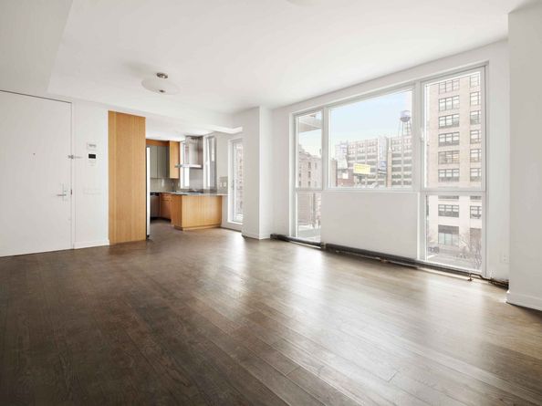 22 Renwick Street 5B, New York NY 10013