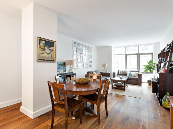 2-17 51st Avenue 621, Queens NY 11101