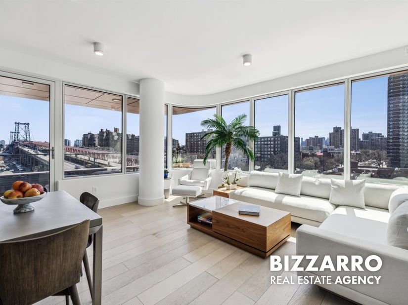 208 Delancey Street 8F, New York NY 10002