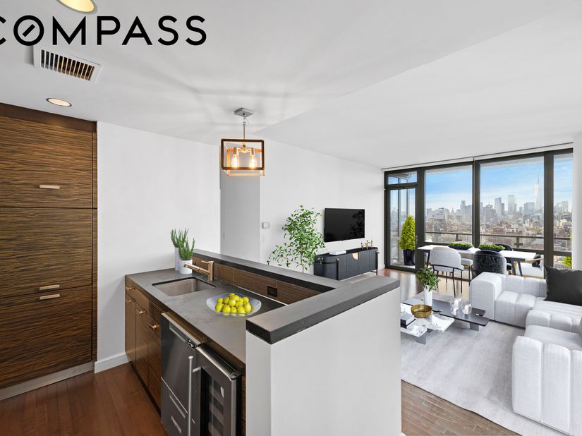 101 West 24th Street 29B, New York NY 10011