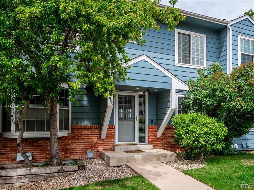 1956 S Balsam Street, Lakewood CO 80227
