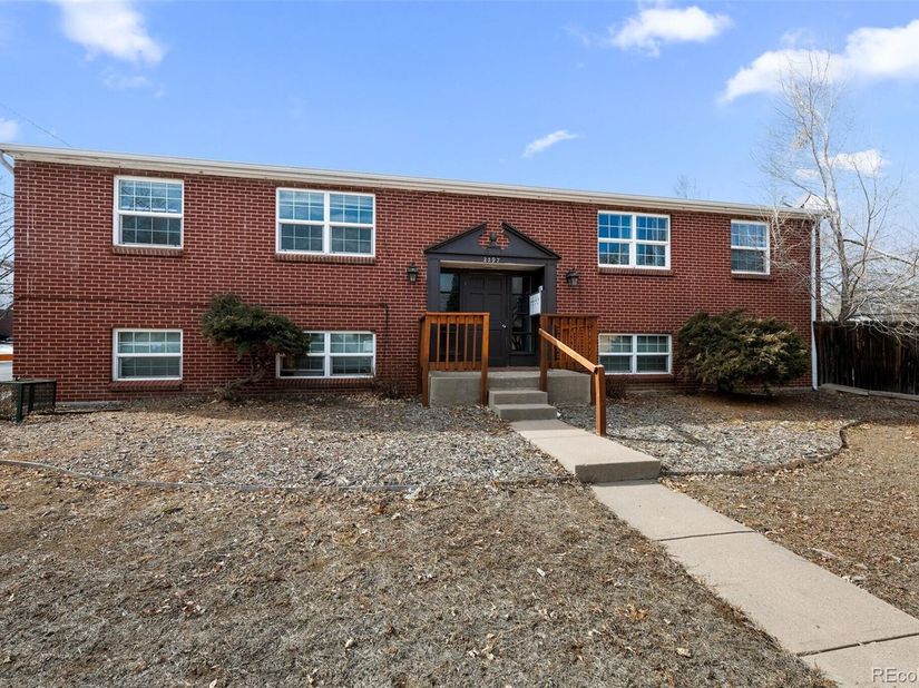 2397 S Locust Street, Denver CO 80222