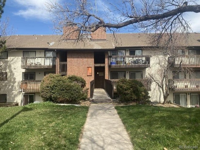 14704 E 2nd Avenue 305E, Aurora CO 80011